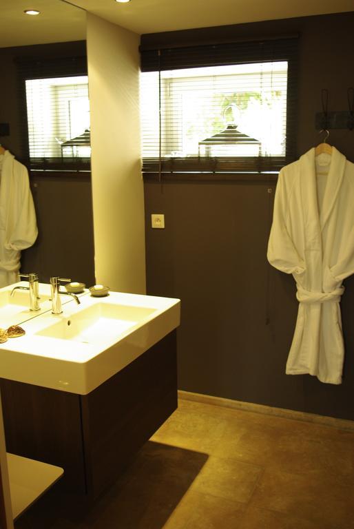 Les Chambres De L'Oustalet, Chambres D'Hotes Et Restaurant Etoile Gigondas Rom bilde